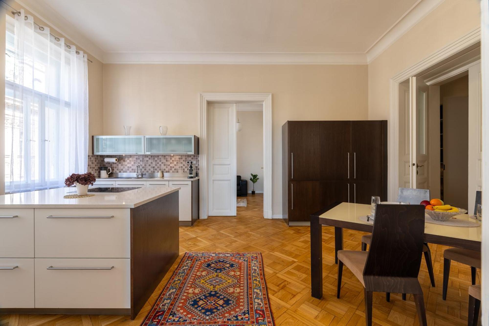 Lovely City View Apartment Next To National Museum By Easybnb Prague Extérieur photo